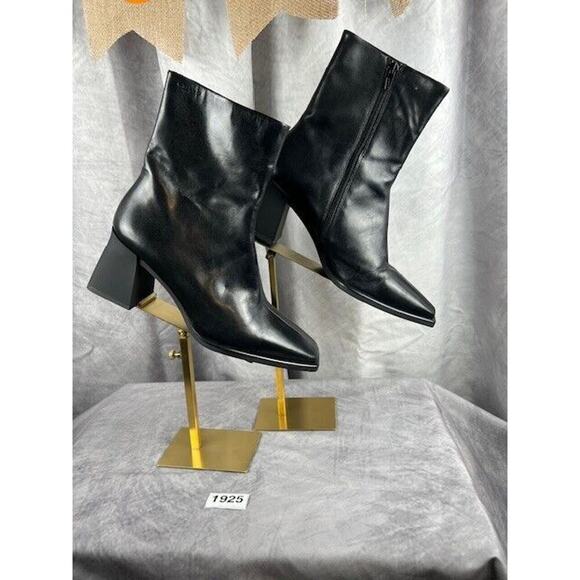 Vagabond Shoes - "SOLD" Vagabond Hedda Black Leather Women’s Boots Bootie Size EU 40 US 9